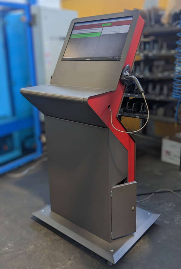 Consolle PC Officina