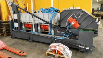 Realizzazione macchina burattatrice per metallo